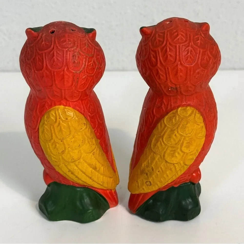 Vintage Ceramic Owl Salt & Pepper Shakers Made in Japan 70s